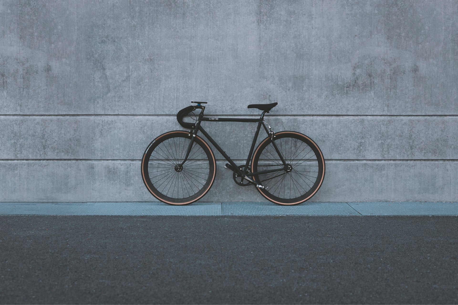 black road bike